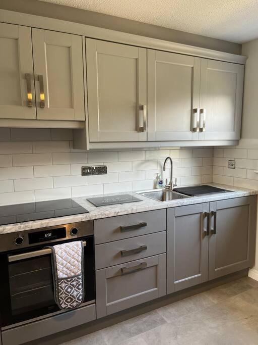Seaside Apartment - 2 Storey 2 Bedrooms Ballycastle Exteriör bild